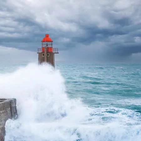 Entre Ciel Et Mer - Cap A Tribord